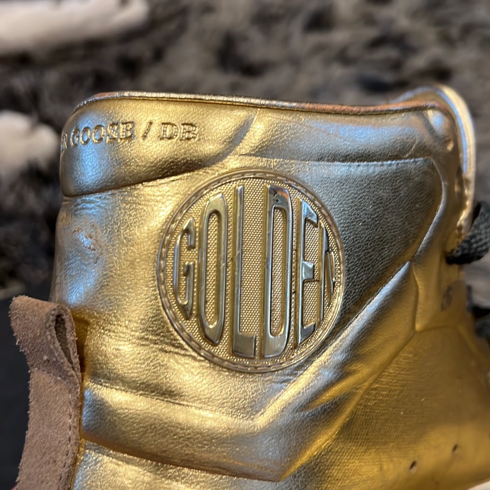 Golden Goose Gold shoes - Picture 4 of 9